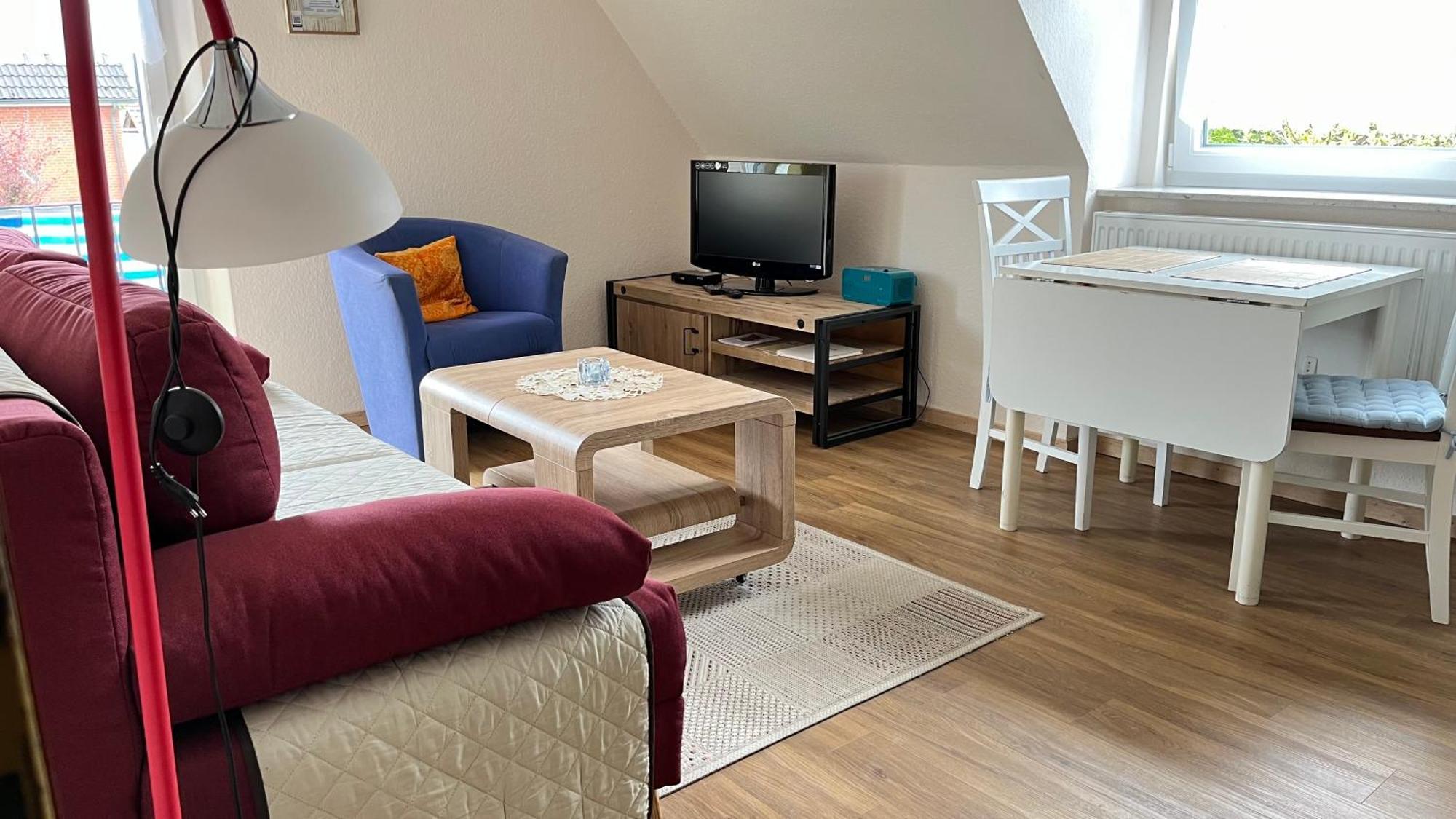 Wohnung 2 Mit Balkon- Haus Annegrete 埃森斯 外观 照片